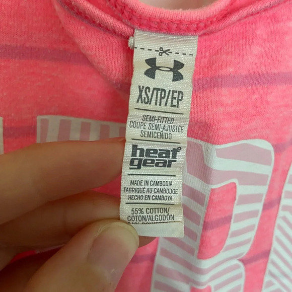 EUC | Under Armour women’s heat gear semi-fitted active tank — XS - Picture 3 of 5